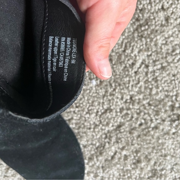 Mules - Picture 2 of 2